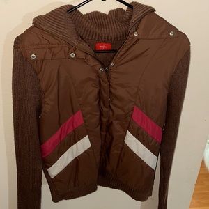 CUTE RETRO SNOW SKI JACKET 70’s VINTAGE LOOKING JACKET SIZE MEDIUM